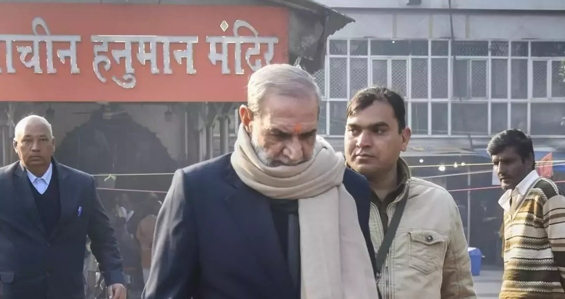 सज्जन कुमार: 1984 सिख विरोधी दंगे से जुड़े मामलों में उम्रकैद की सजा