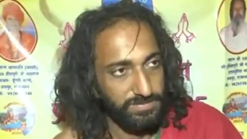 Jaipur: सोशल मीडिया पर सुसाइड की धमकी देने वाले IITian बाबा अभय सिंह को पुलिस ने किया डिटेन, मादक पदार्थ भी बरामद