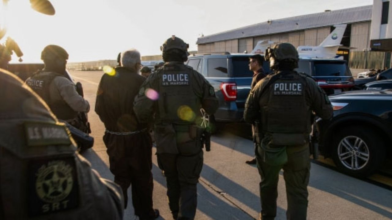 अमेरिका ने आतंकी तहव्वुर राणा को भारत को कैसे सौंपा था ?